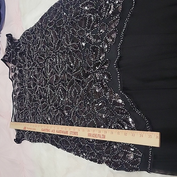Beautiful Gatsby Style Sequin Formal Dress Womens Size - Picture 16 of 17